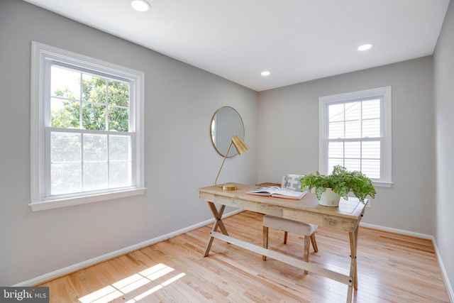3599 BEECH DOWN DR, Chantilly, VA 20151