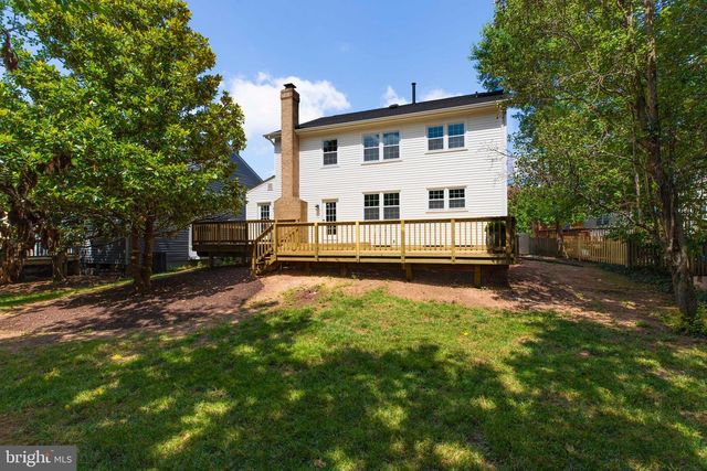 3599 BEECH DOWN DR, Chantilly, VA 20151