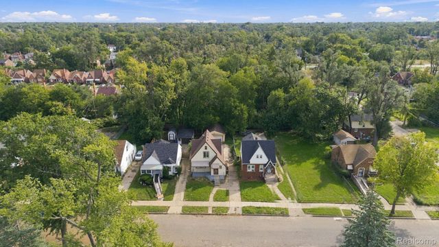 16532 Lauder Street, Detroit, MI 48235