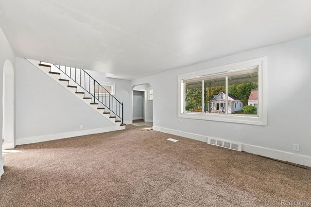 16532 Lauder Street, Detroit, MI 48235