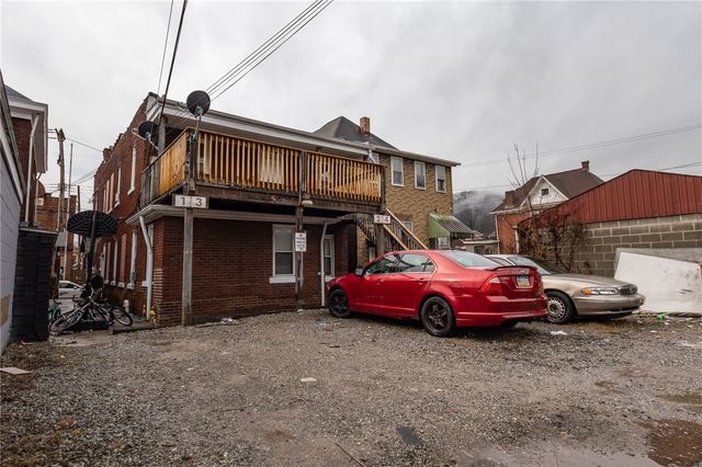 832 Broadway Ave, Mckees Rocks, PA 15136