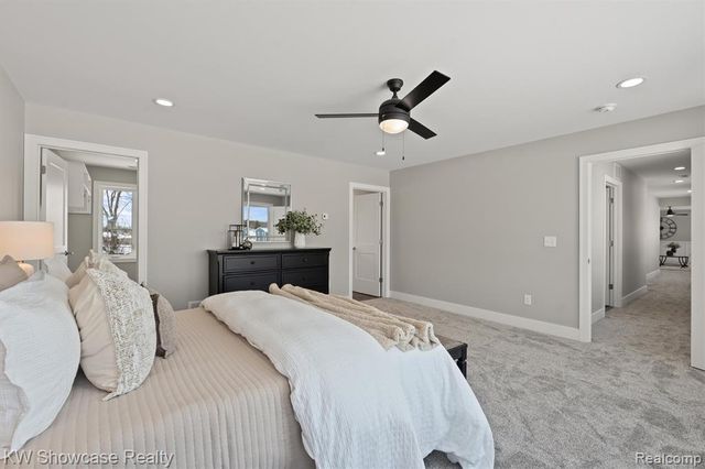 9090 Buckingham Street, White Lake, MI 48386