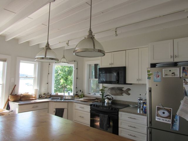 39 River Road -, Ipswich, MA 01938