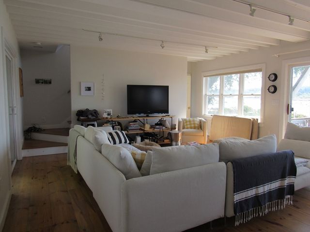 39 River Road -, Ipswich, MA 01938