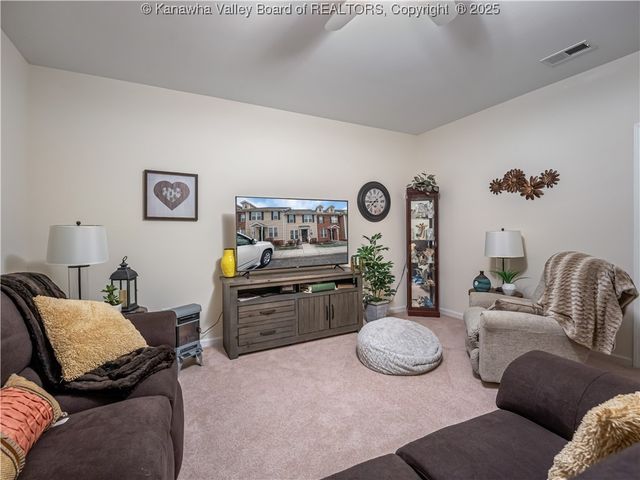 27 Belmont Place, Scott Depot, WV 25560