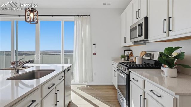 5266 Sidewinder Drive, Colorado Springs, CO 80925