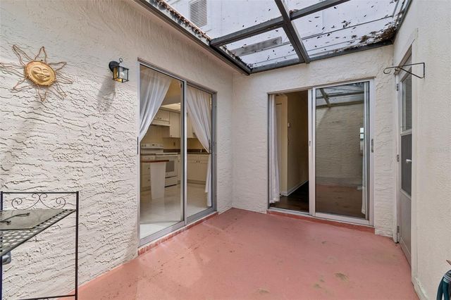 1130 ORANGE TREE CIRCLE W C, Palm Harbor, FL 34684