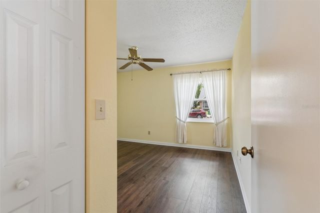 1130 ORANGE TREE CIRCLE W C, Palm Harbor, FL 34684