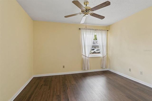 1130 ORANGE TREE CIRCLE W C, Palm Harbor, FL 34684