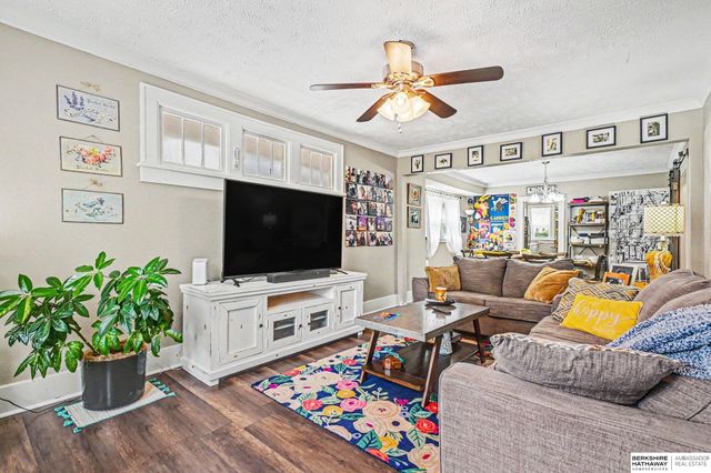 4120 Maple Street, Omaha, NE 68111