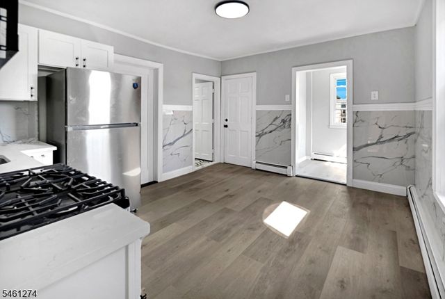 229 Clark Pl, Elizabeth City, NJ 07206
