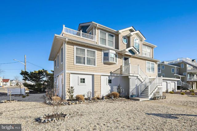 295 N 7TH ST, Surf City, NJ 08008