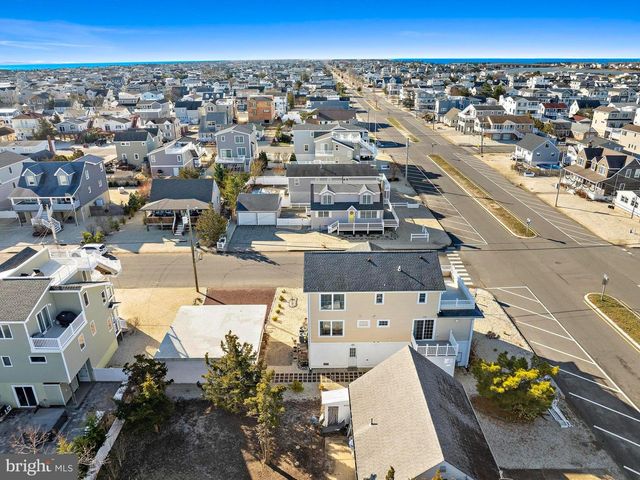 295 N 7TH ST, Surf City, NJ 08008