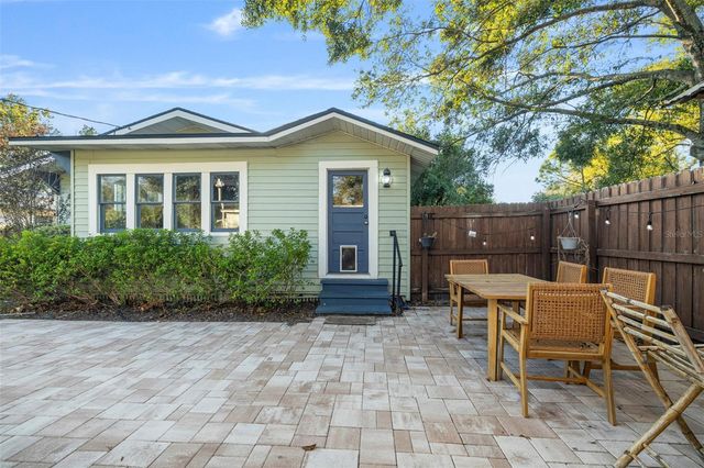 5709 N SUWANEE AVENUE, Tampa, FL 33604