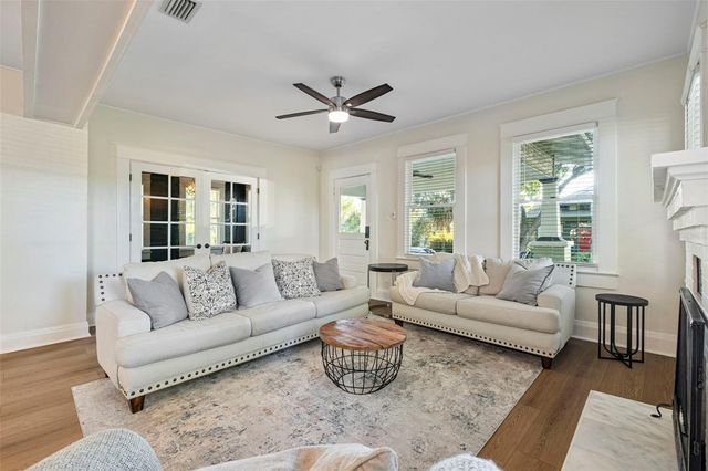 5709 N SUWANEE AVENUE, Tampa, FL 33604