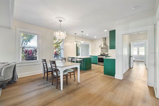 5709 N SUWANEE AVENUE, Tampa, FL 33604