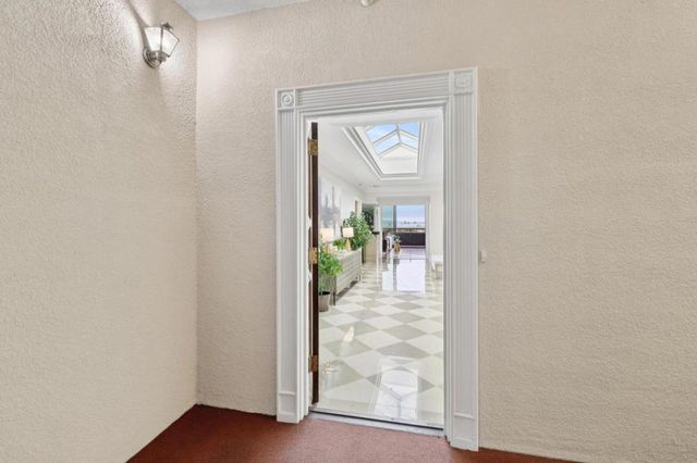 555 Laurel Avenue 614, San Mateo, CA 94401