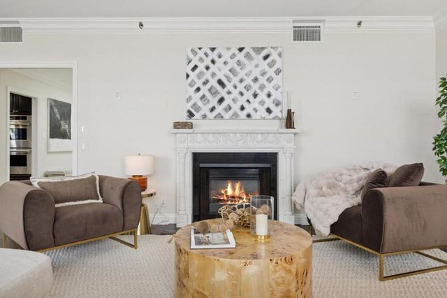 555 Laurel Avenue 614, San Mateo, CA 94401