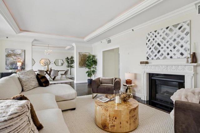 555 Laurel Avenue 614, San Mateo, CA 94401