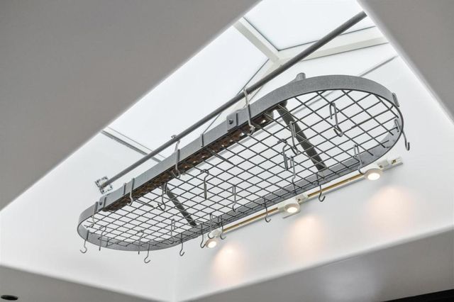 555 Laurel Avenue 614, San Mateo, CA 94401