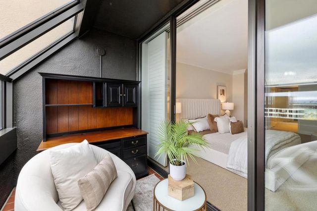 555 Laurel Avenue 614, San Mateo, CA 94401