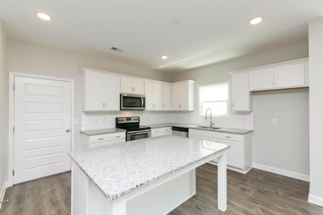 1608 Cotton Way, Chattanooga, TN 37404