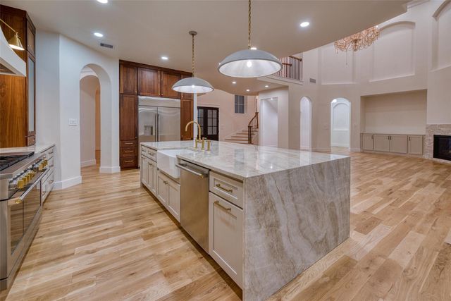 1274 Bella Luna Lane, League City, TX 77573