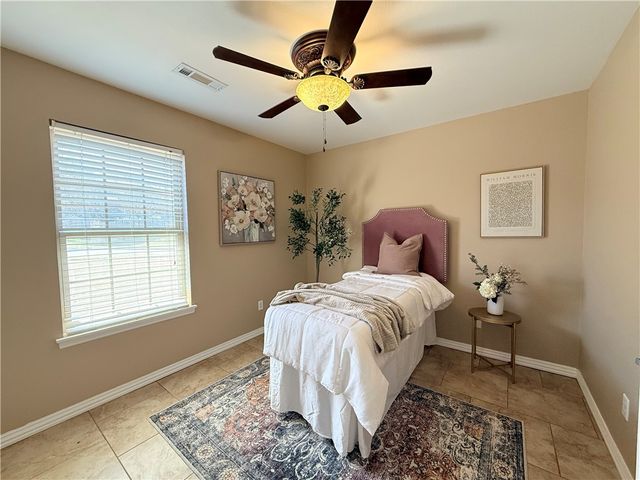 6297 and 6299 W Milliken Bend, Fayetteville, AR 72704