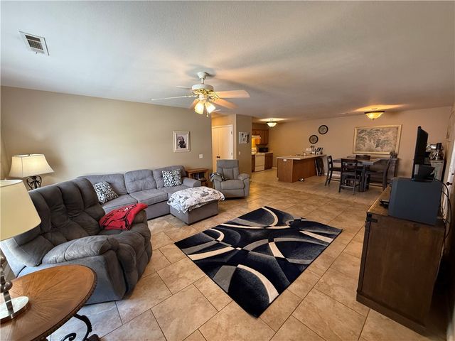 6297 and 6299 W Milliken Bend, Fayetteville, AR 72704