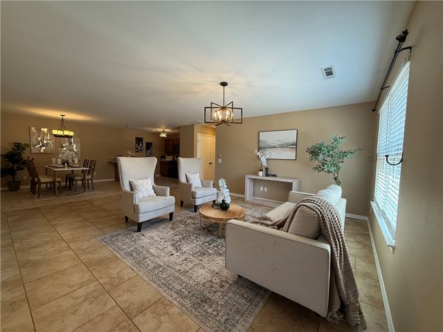 6297 and 6299 W Milliken Bend, Fayetteville, AR 72704