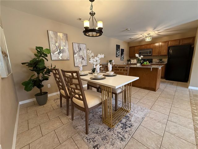 6297 and 6299 W Milliken Bend, Fayetteville, AR 72704