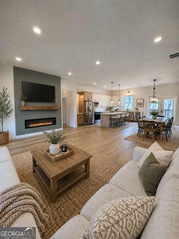 6220 Eagle Court, Gainesville, GA 30506