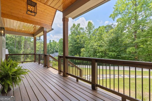 6220 Eagle Court, Gainesville, GA 30506