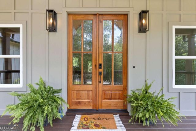 6220 Eagle Court, Gainesville, GA 30506