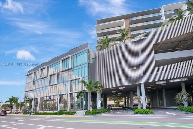 21290 Biscayne 210 210, Aventura, FL 33180