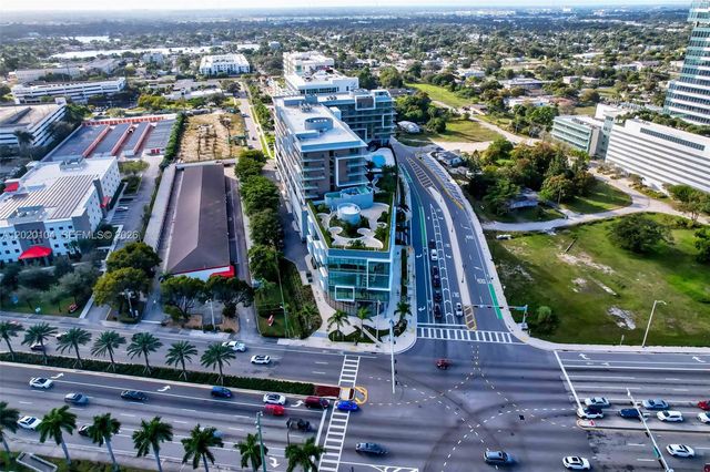 21290 Biscayne 210 210, Aventura, FL 33180