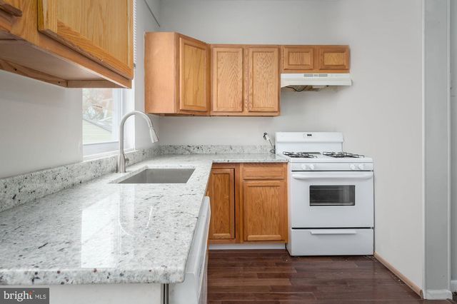 3220 BAYONNE AVE, Baltimore, MD 21214