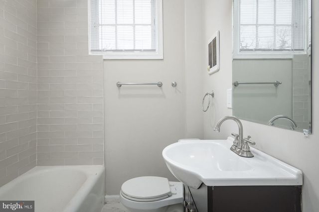 3220 BAYONNE AVE, Baltimore, MD 21214