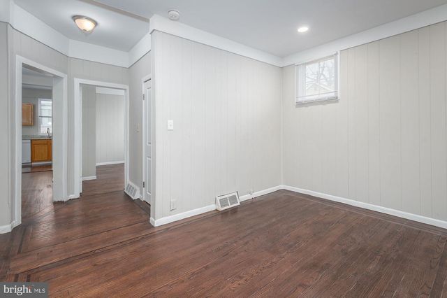 3220 BAYONNE AVE, Baltimore, MD 21214