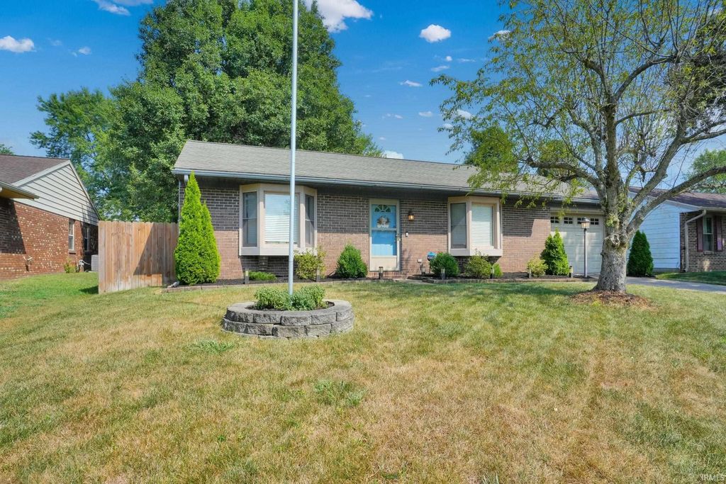 3109 Saratoga Drive, Evansville, IN 47715