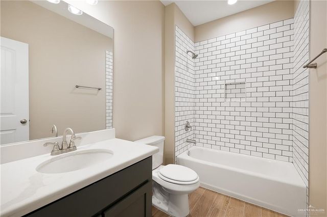 7023 Cypress Springs Drive, Mcallen, TX 78504