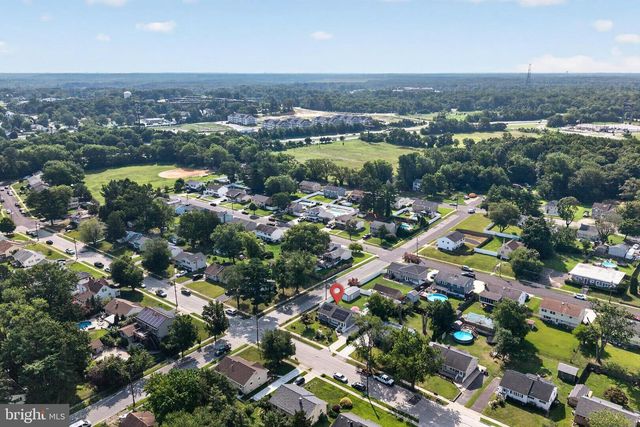 248 DEARBORNE AVE, Blackwood, NJ 08012