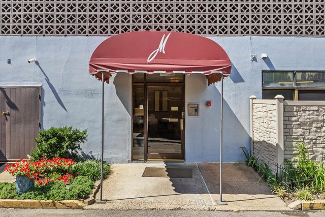 2277 Union Ave Apt 206, Memphis, TN 38104