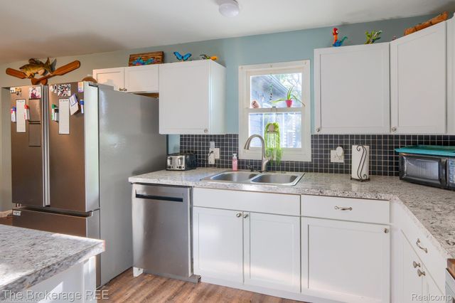 6288 Porter Road, Grand Blanc Charter Township, MI 48439