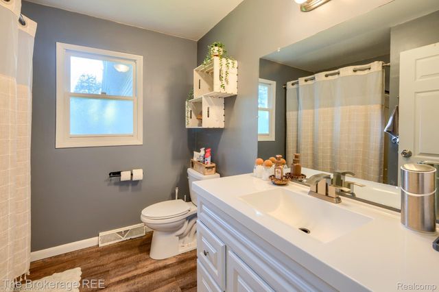 6288 Porter Road, Grand Blanc Charter Township, MI 48439