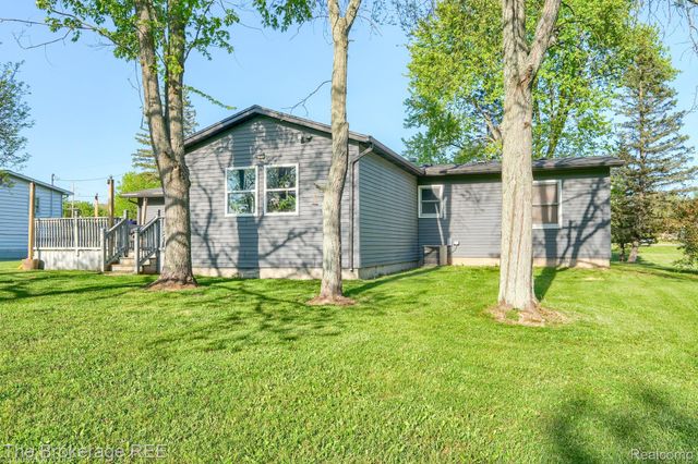 6288 Porter Road, Grand Blanc Charter Township, MI 48439