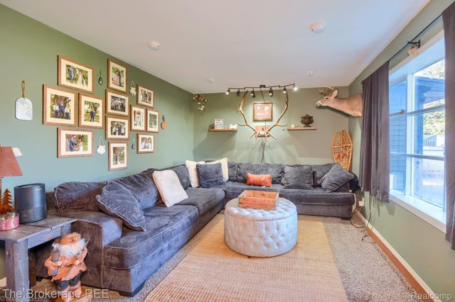 6288 Porter Road, Grand Blanc Charter Township, MI 48439