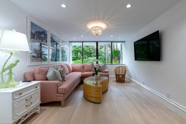 2335 S Ocean Boulevard 19e, Palm Beach, FL 33480