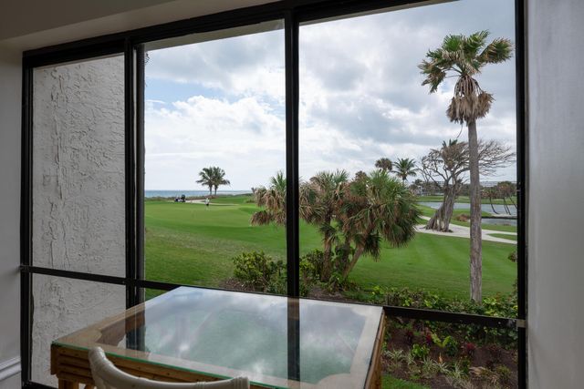 2335 S Ocean Boulevard 19e, Palm Beach, FL 33480