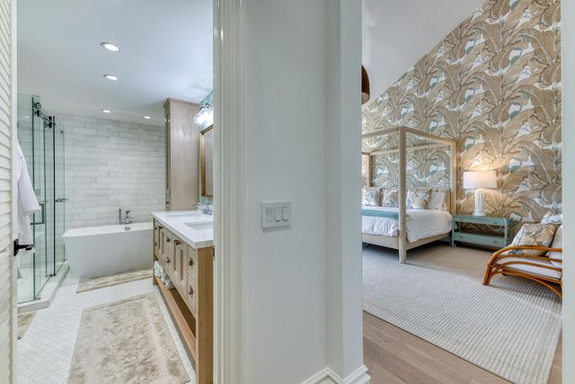 2335 S Ocean Boulevard 19e, Palm Beach, FL 33480